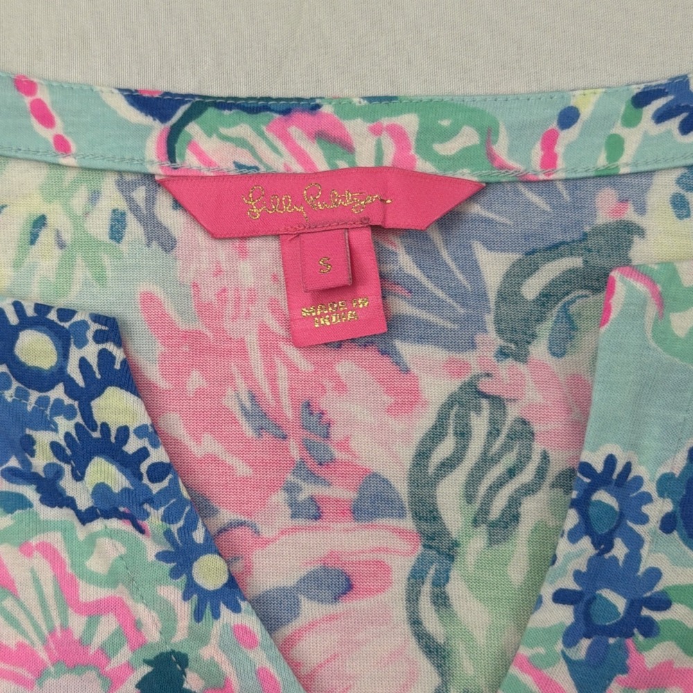 Lilly Pulitzer blue pink lightweight vneck cotton top SMALL preppy resort - Picture 5 of 8